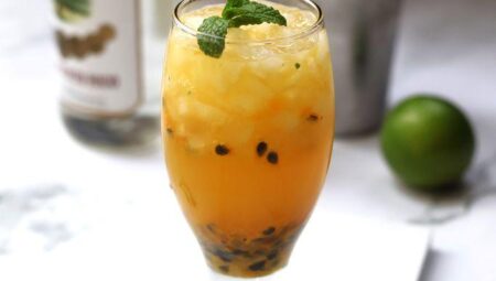 Passion Fruit Mojito