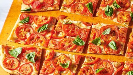This Easy TikTok Pizza Is the 3-Ingredient Recipe of Our Dreams